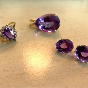 Stunning CUSTOM amethyst set. Fabulous pendant, ring, and earrings. 14 K GOLD.